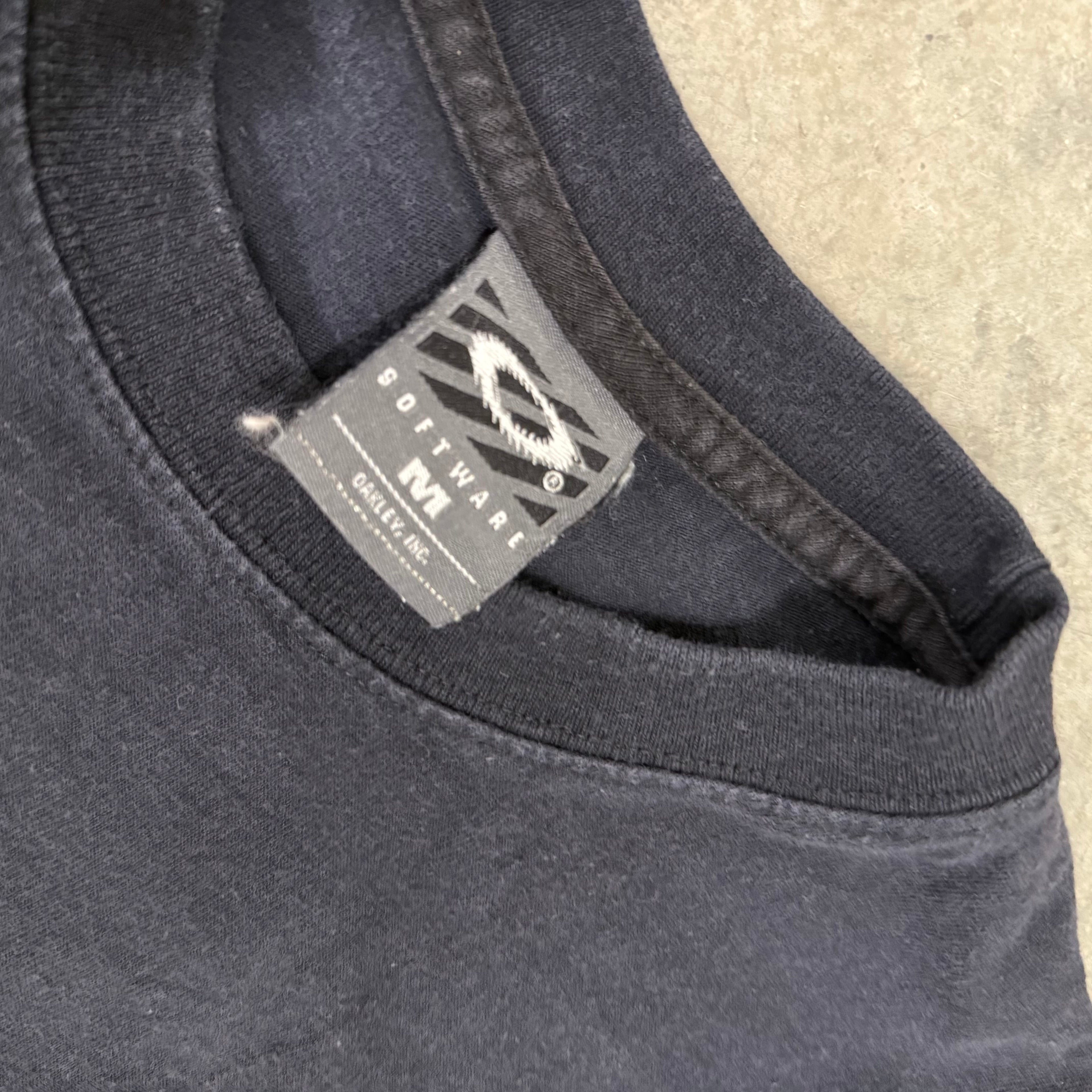 Oakley software RARE vintage Nuke shirt M