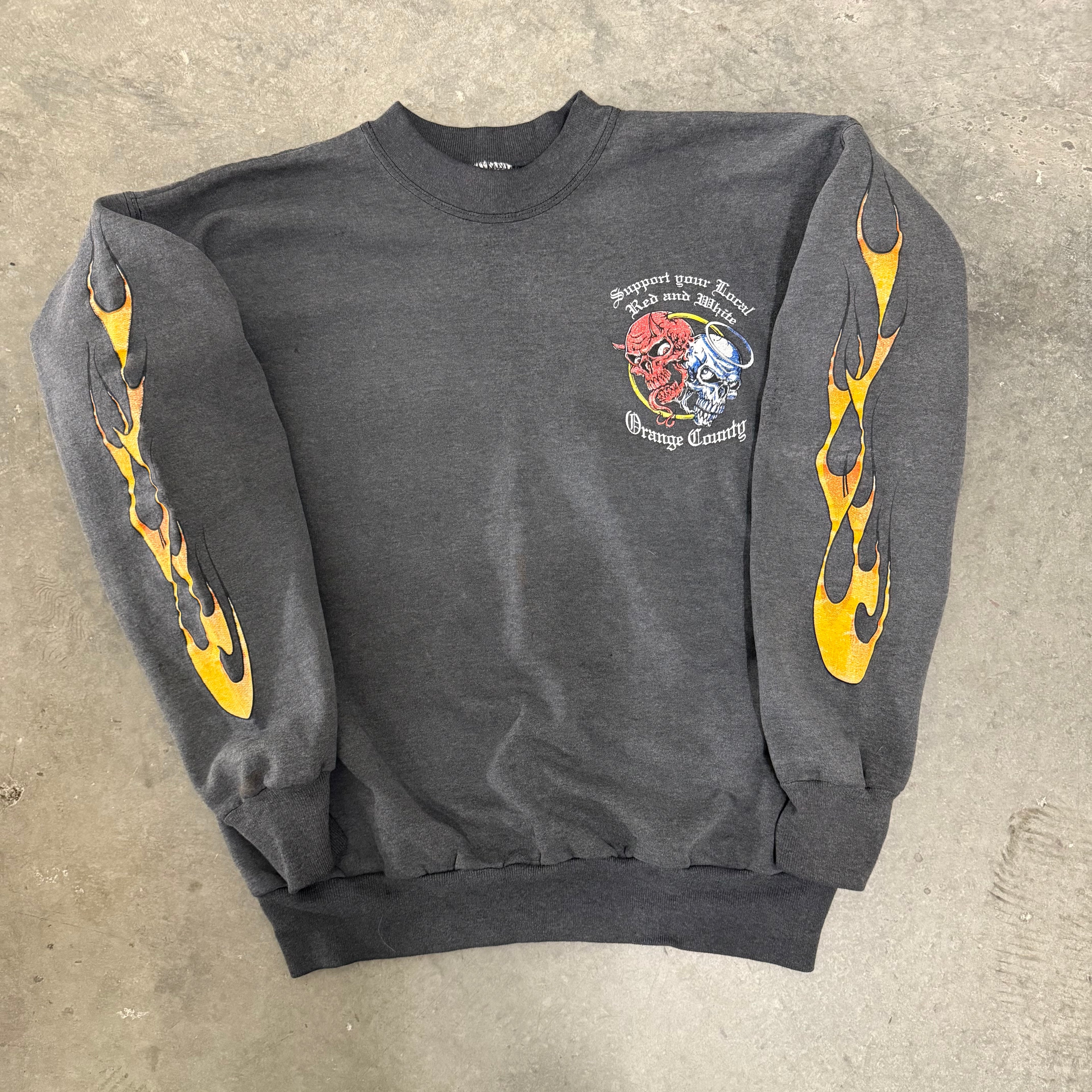 Hells angels flame sleeve crewneck vintage 90’s