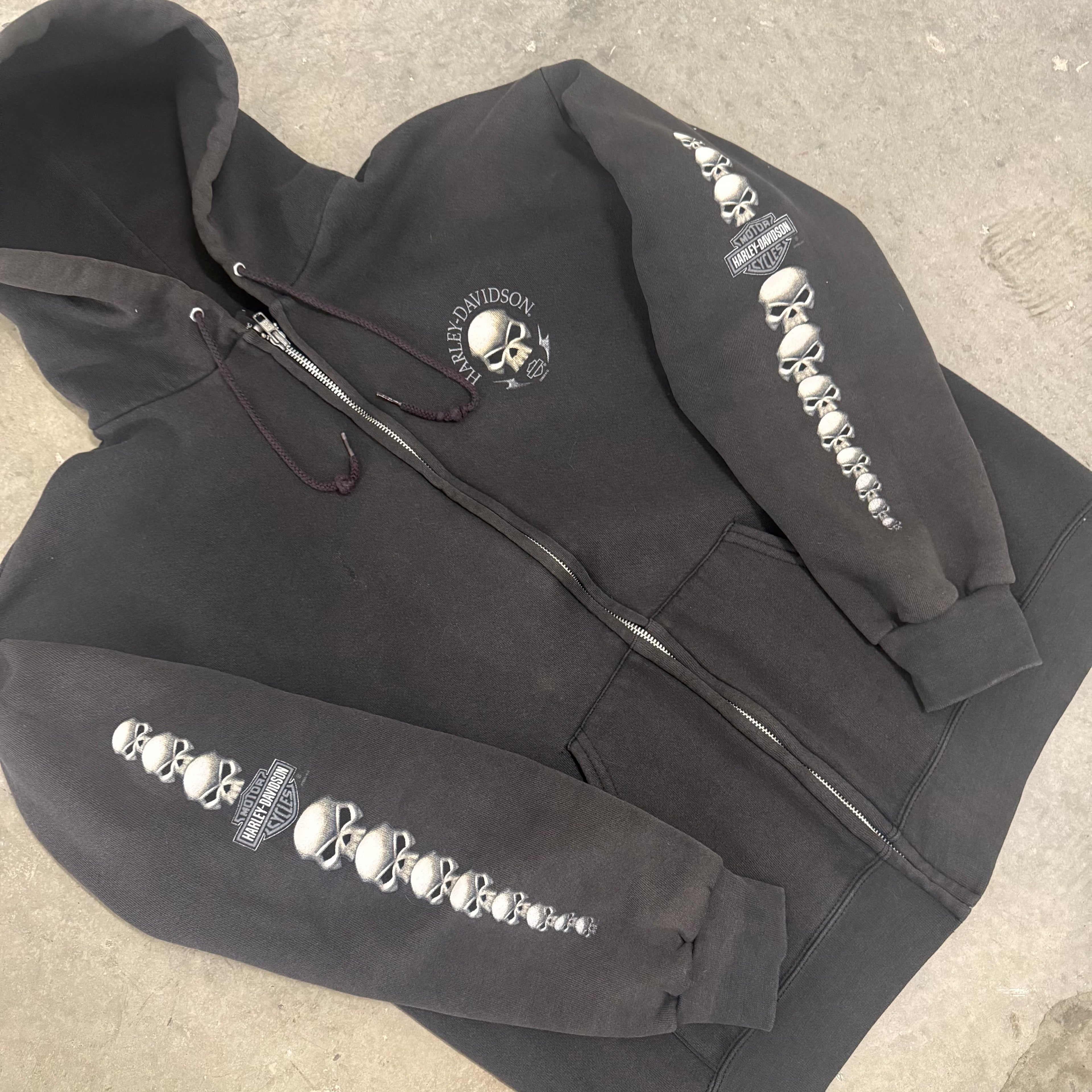 Harley Davidson vintage skull hit zip up hoodie large