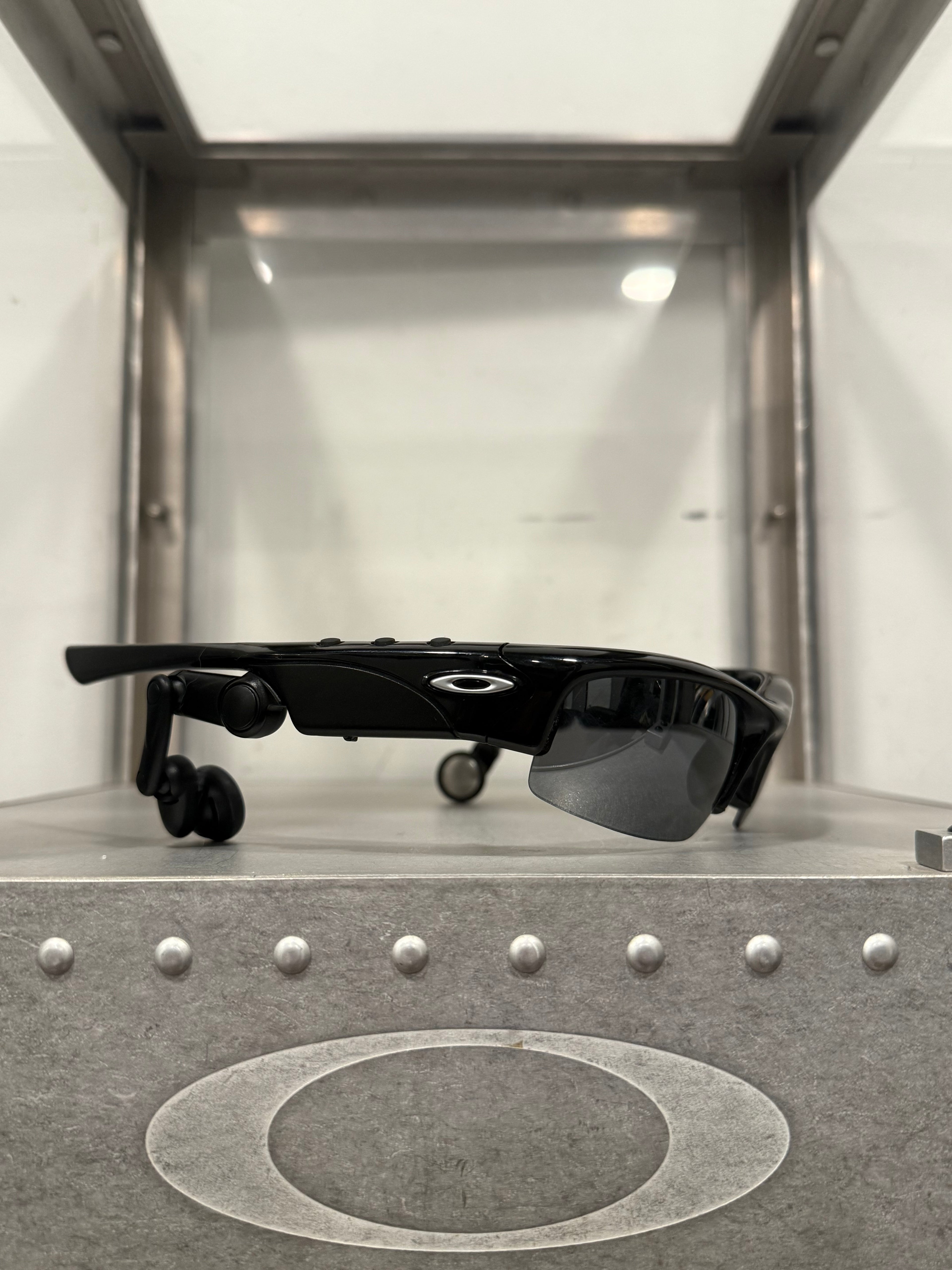 Oakley 00’s Vintage Rare Thump Pro sunglasses