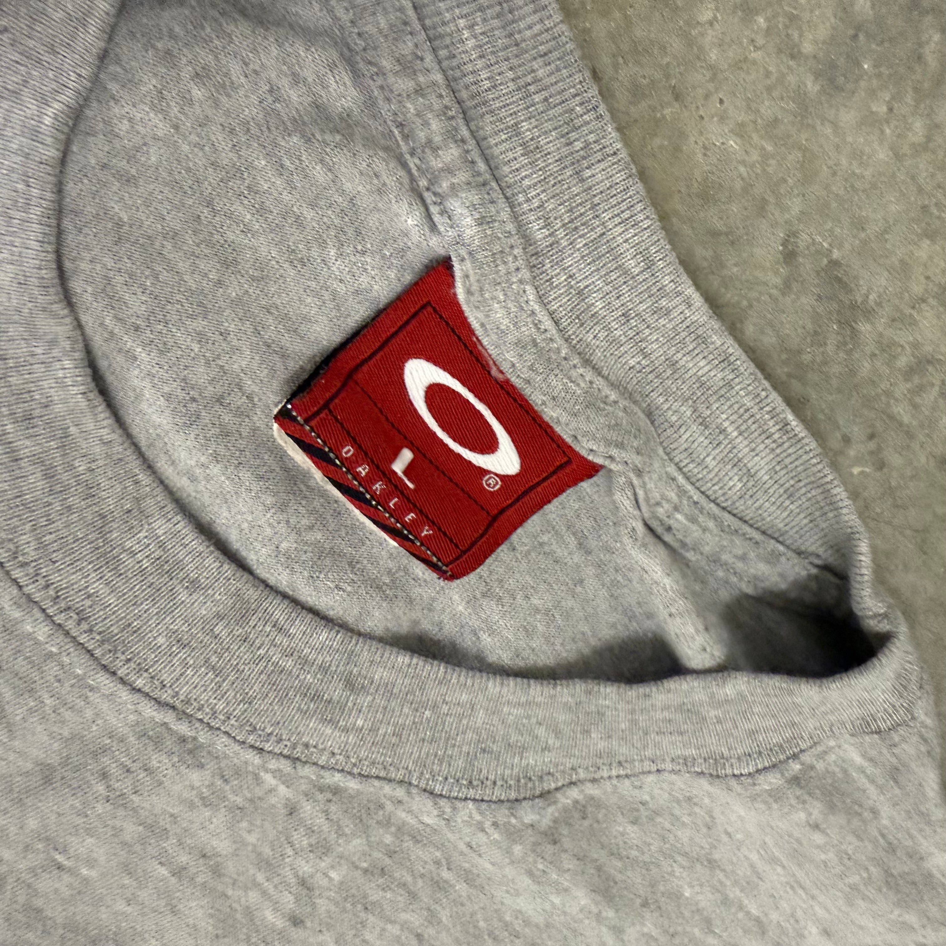 Oakley software 00’s surf vintage shirt RARE