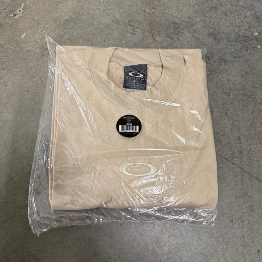 DEADSTOCK Oakley software “Sand” T shirt Large