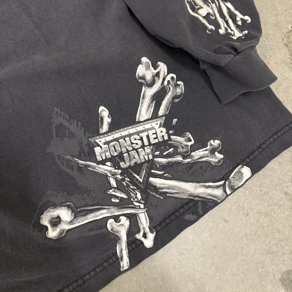 Gravedigger “Bad to the Bone” Grail Longsleeve XL