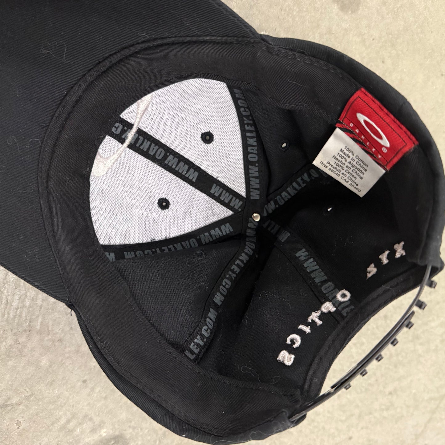 Oakley Software Vintage “XYZ Optics” Hat